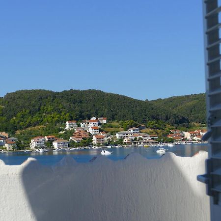B&B Garni Stefi! Supetarska Draga Luaran gambar